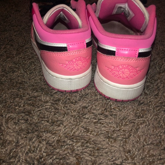 Air Jordan 1 Low GS “white pinksicke” - Picture 2 of 4